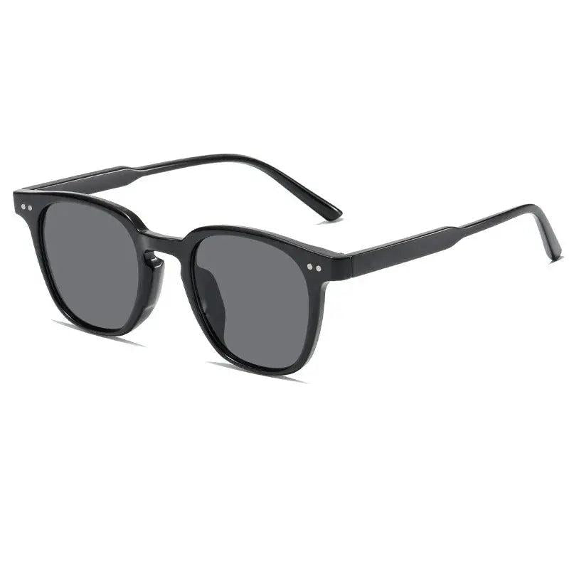 Sunglasses | Classic Frame Design